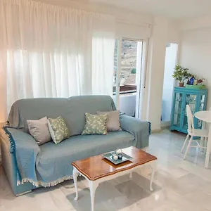Coqueto Con Vistas Al Mar Y Piscina Apartamento